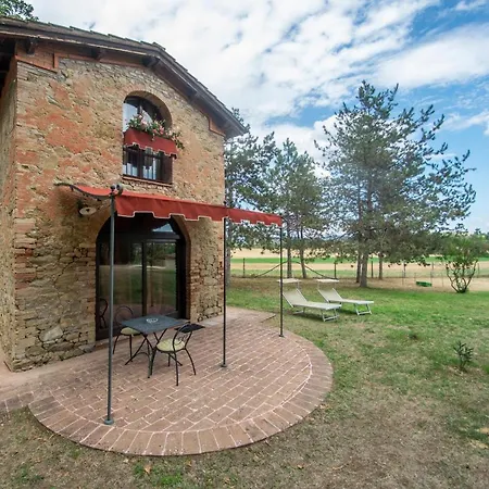 Poggiolo Pilonico Materno