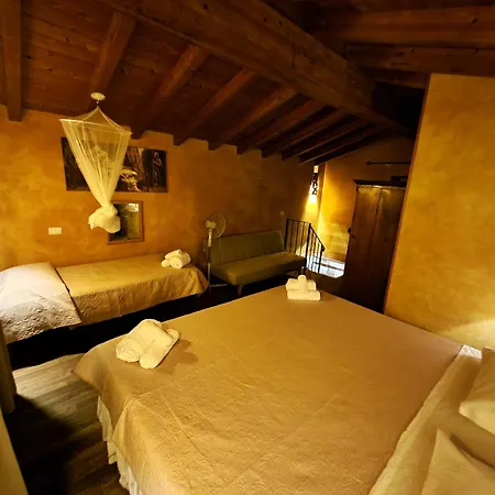 Poggiolo * Pilonico Materno