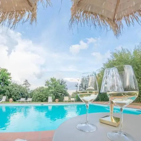 Poggiolo Pilonico Materno